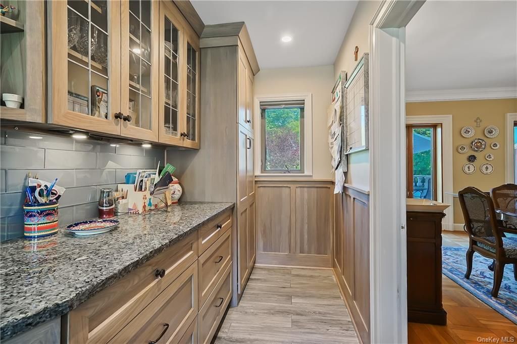 4 Bed 5 Bath Property, New York • 3,808 Sq Ft