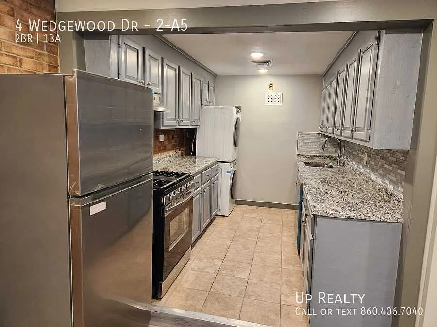 2 bed, 1.5 bath, 1200 sqft, $2,250 — Photo 2