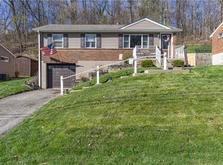 4863 Hialeah Dr, Pittsburgh, PA