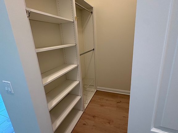 5th image of 11826 Gennaro Ln