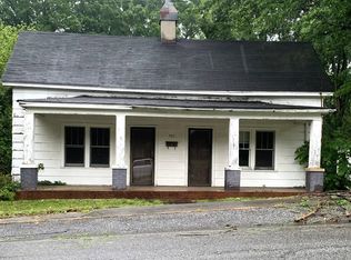 502 6th St, Gaffney, SC 29340