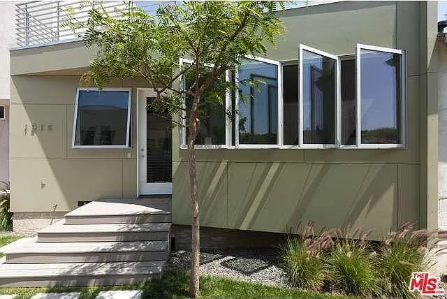 2 bed, 1225 sqft, $4,150 — Photo 2