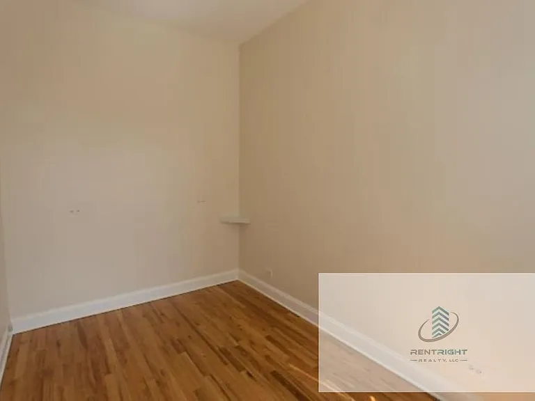 1411 W Erie St #3F — Photo 20