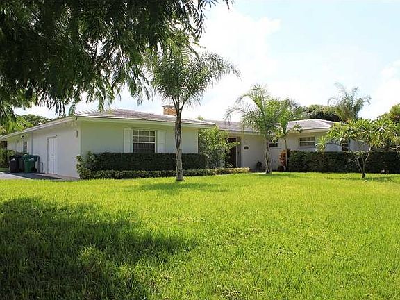 5th image of 8350 SW 148th Dr