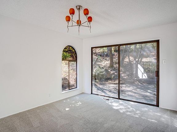 5th image of 887 Butternut Drive
