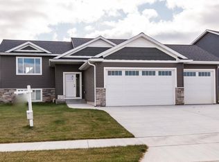 4216 Silver Ridge Pl NW, Rochester, MN 55901