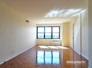10 Stratford Rd APT 11D, Brooklyn, NY 11218