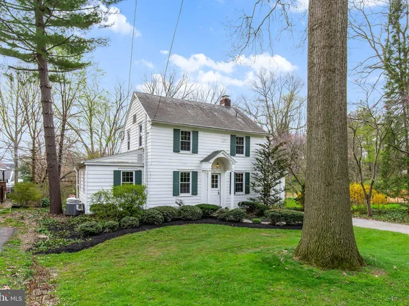 170 Kready Ave, Millersville, PA 17551