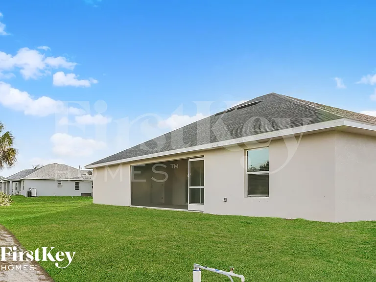 6148 Hellman Ave — Photo 15