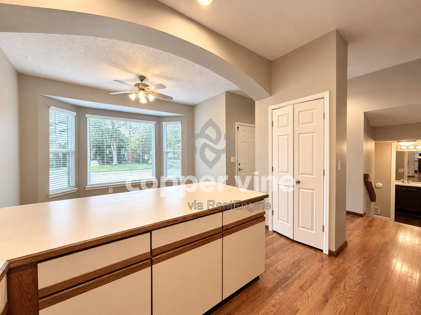 3 bed, 3.0 bath, 1627 sqft, $2,980 — Photo 4