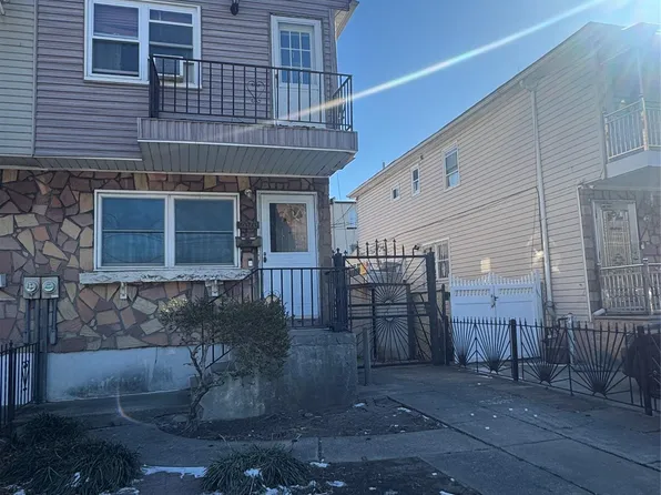 2070 Randall Avenue, Bronx, NY 10473
