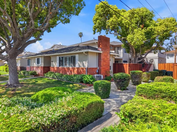 94 Roxbury St, Santa Clara, CA 95050