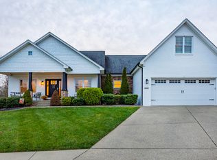 1101 Crossings Cove Ct, Louisville, KY 40245