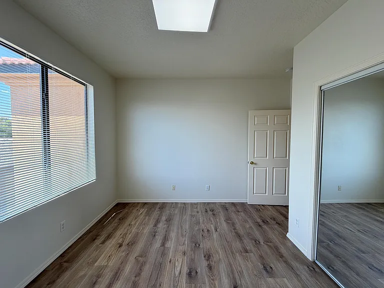 1105 Meadowlark Way SE #C — Photo 27