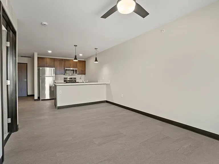 275 Lofts at Kingston Yard — Photo 13