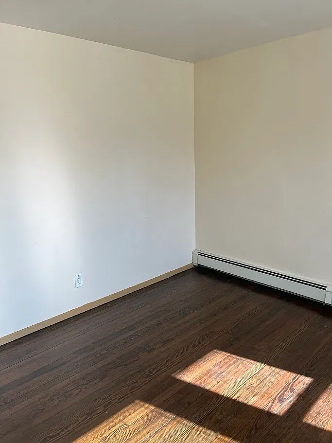 2 bed, 1200 sqft, $2,100 — Photo 1