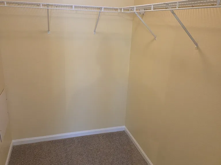 4320 Village Bend Ln — Photo 20