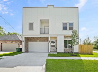 3415 Redbud St, Houston, TX 77051