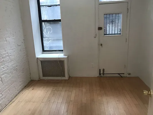 Rented by Village Living Realty | media 8