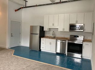 16 Park St #24, Springfield, VT 05156