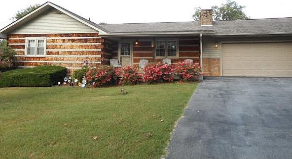 2nd image of 3408 Buckingham Dr