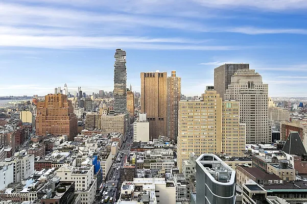 Rented by Corcoran | media 21