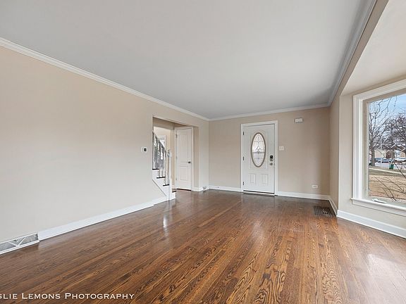 3rd image of 2111 S 24th Ave