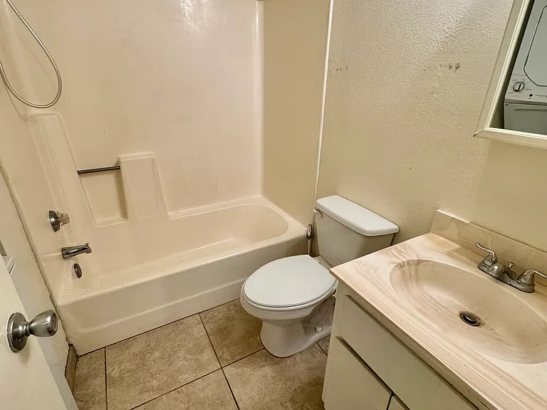 286 W Palomino Dr #98 — Photo 12