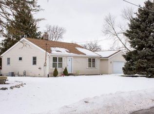 2205 Huey St, South Bend, IN 46628