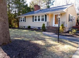 4 Pineridge Rd, Wilmington, MA 01887