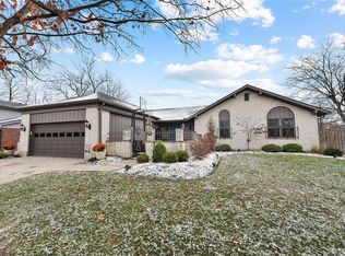 396 Bent Twig Dr, Vandalia, OH 45377