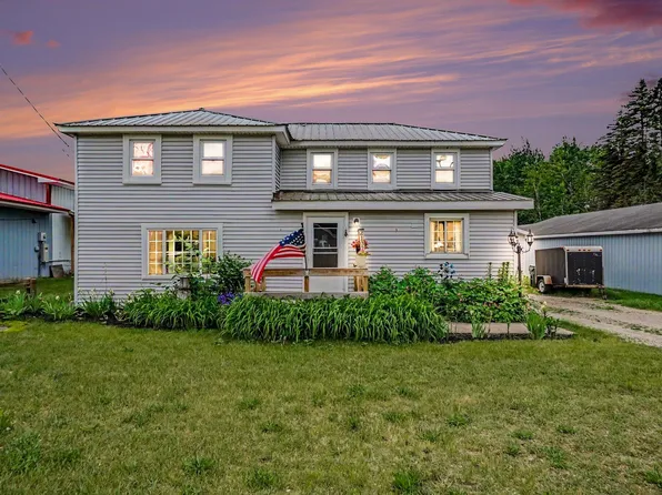 21029 Eleven Mile Rd, Reed City, MI 49677