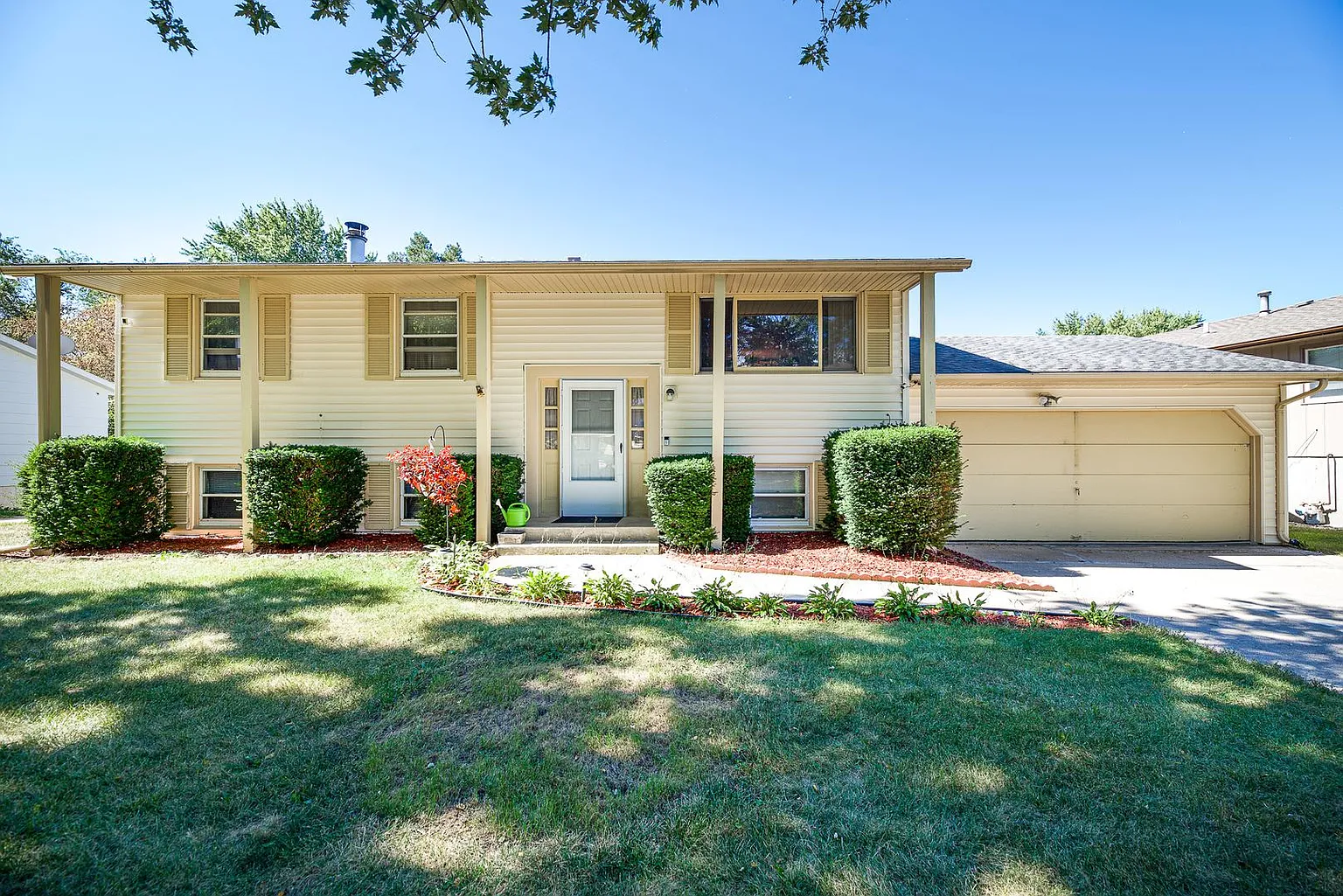 2811 Norway Pine Rd photo 1