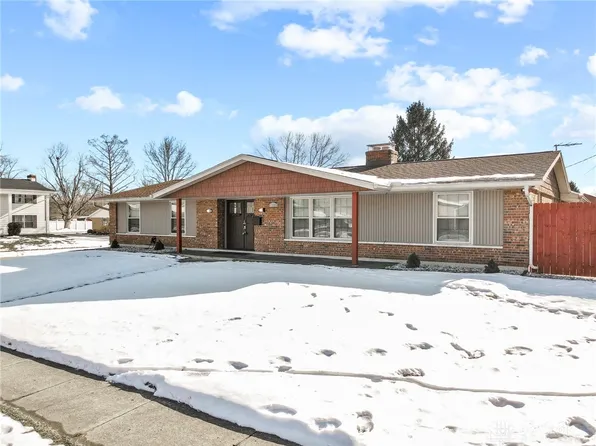 1344 Horizon Dr, Fairborn, OH 45324