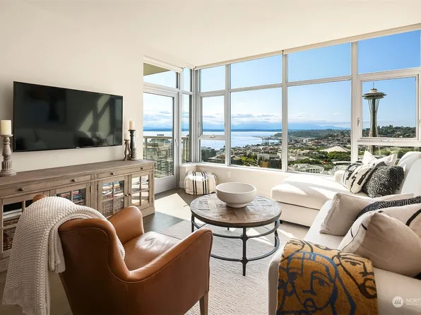 583 Battery Street #3104, Seattle, WA 98121