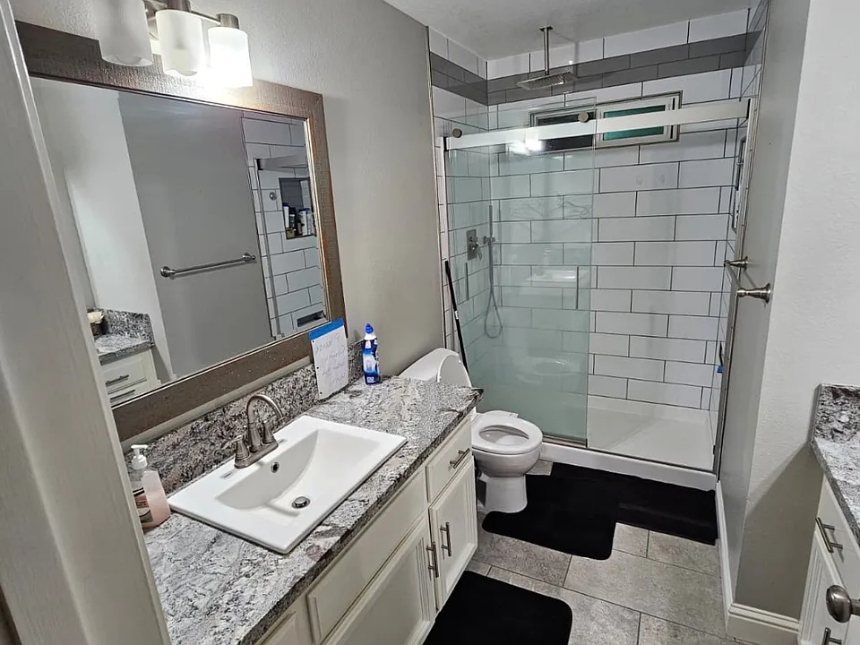 7800 Auburn Woods Dr #1
