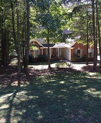 2nd image of 312 Tradewinds Ln