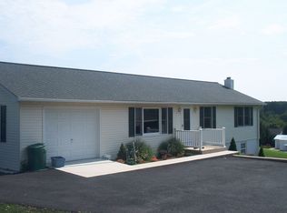 118 Davis Ln, Westminster, MD 21157