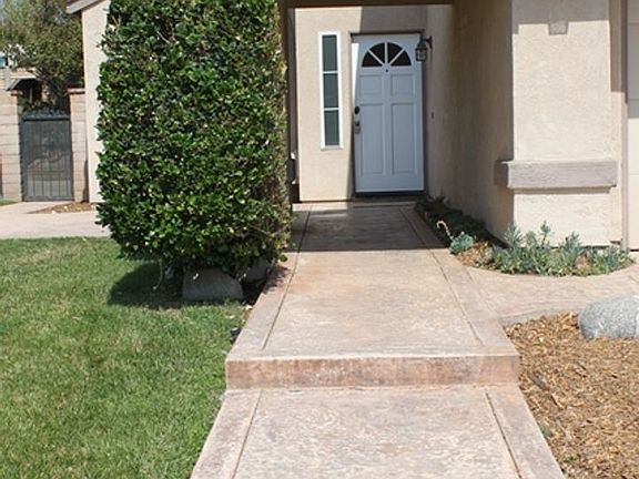2nd image of 10833 Sunnyside Dr