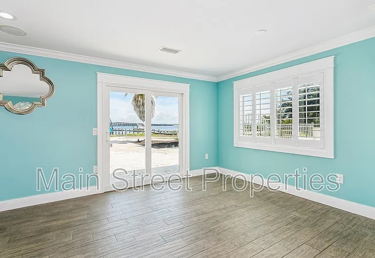 231 Sabine Dr — Photo 22