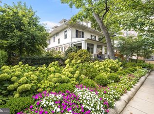 3612 Macomb St NW, Washington, DC 20016