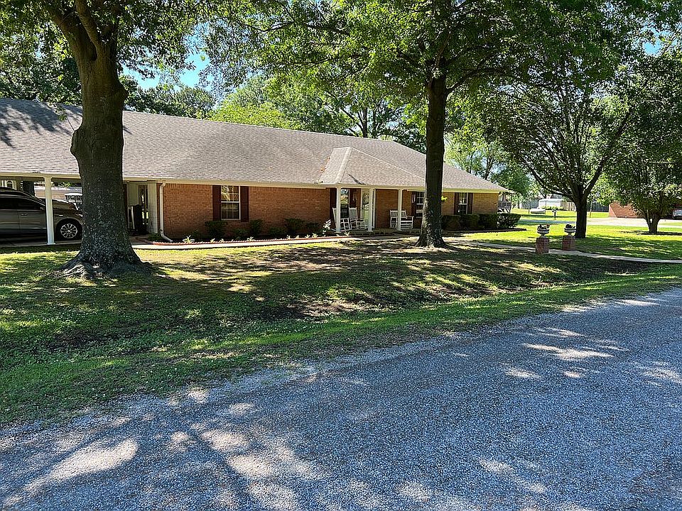 1st image of 309 Woodruff #413