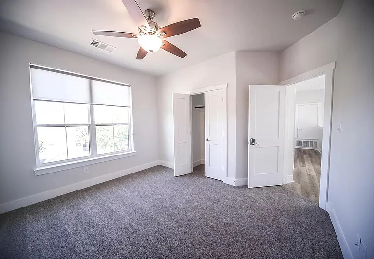 2340 Benbrook Dr — Photo 9