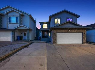 107 S Taracove Lndg NE, Calgary, AB T3J 4S7