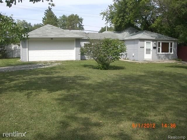 1st image of 11011 Essex Ave