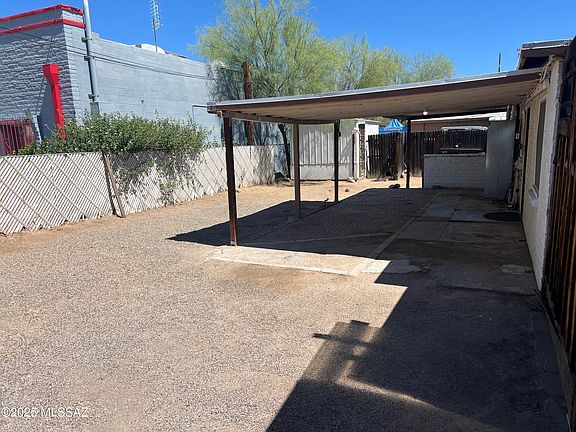 5th image of 3777 E Hardy Dr #1-3