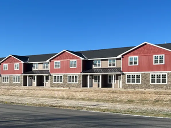 528, 303 Woodcrest Ln #3, Milton, WI 53563