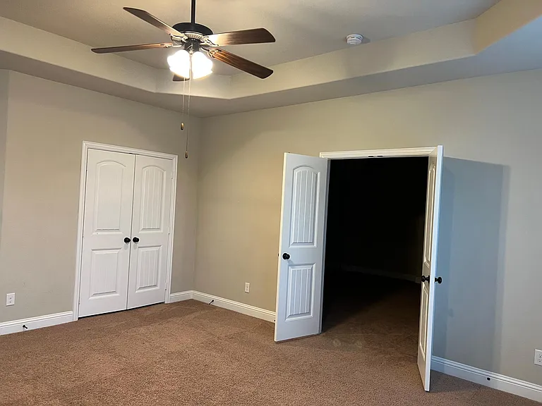 9012 Sandhills Dr — Photo 14