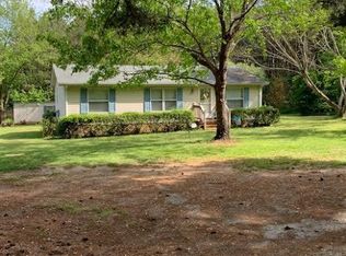 256 Jones Circle Rd, Brodnax, VA 23920