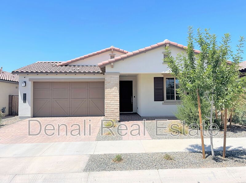 1st image of 19466 S 208th Pl